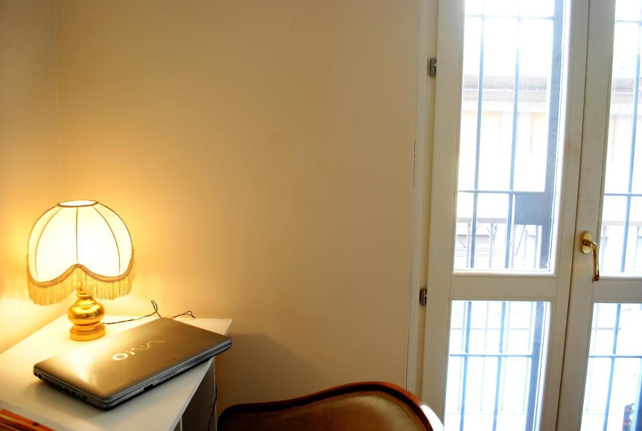 Dreaming Piazza Bra Rooms Verona Luaran gambar